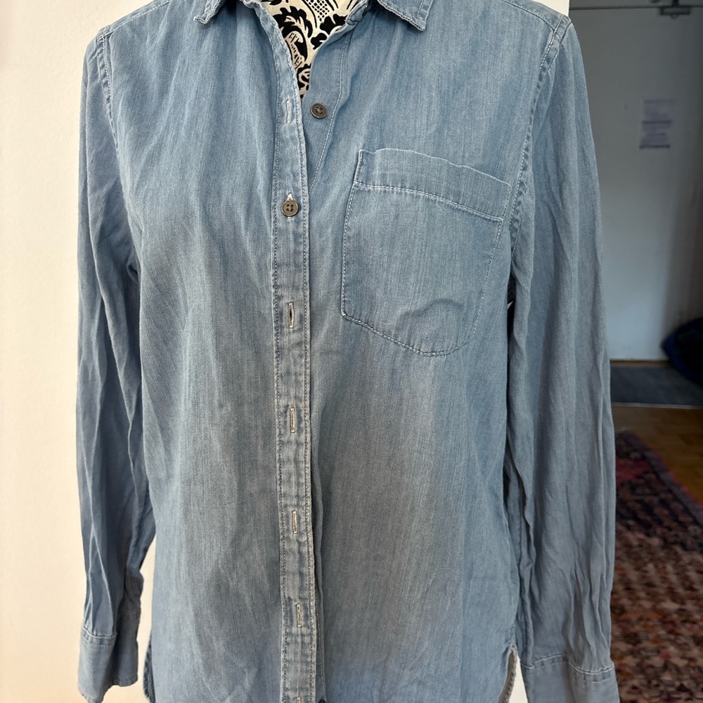 Denver Hayes Blue denim Button Down Shirt
